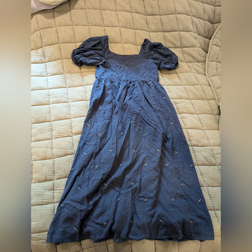 Blue dress